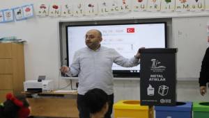 Seferihisar’da Öğrencilere Sıfır Atık Eğitimi