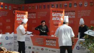 Uluslararası Gastronomi Buluşmasında İzmir'in Meslekî Eğitim Zaferi