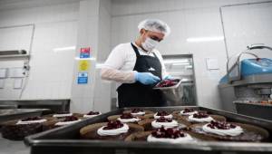 Yeni yıl pastaları bu yıl da Büyükşehir’den