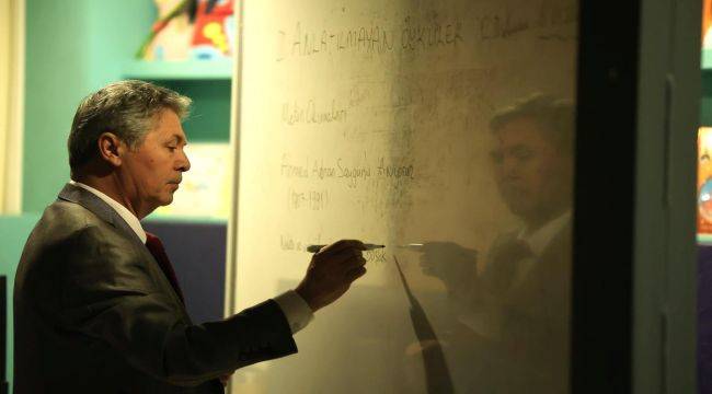 Ahmed Adnan Saygun, adını taşıyan merkezde anıldı