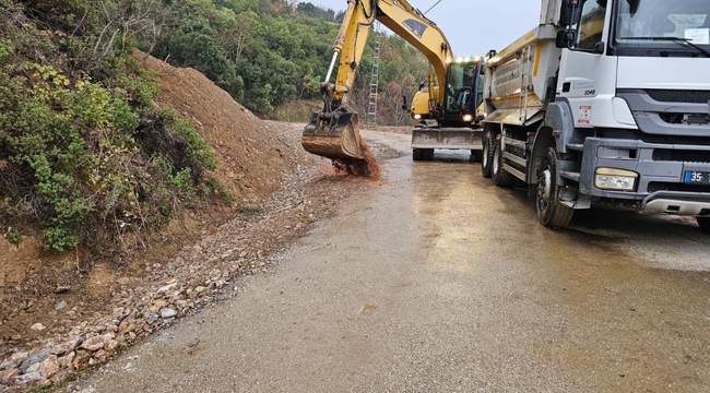 İzmir Büyükşehir Belediyesi ekipleri yağış nöbetinde