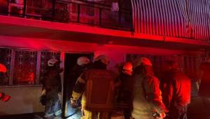 İzmir İtfaiyesi Buca'da yangına müdahale etti