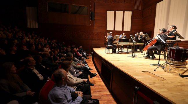 İzmir Oda Orkestrası'ndan Barok müziği ziyafeti
