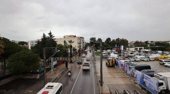 Özmen Caddesi’nde yeni altyapı yağmur sınavını geçti