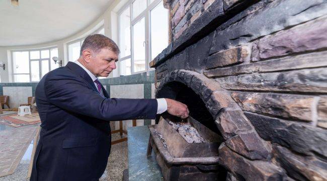 Başkan Tugay'dan medeniyetler şehri Hatay için dayanışma çağrısı