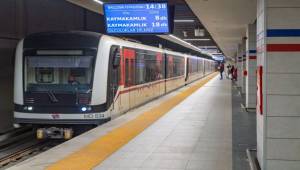 Fahrettin Altay ve Narlıdere arasında metro seferleri yeniden başladı