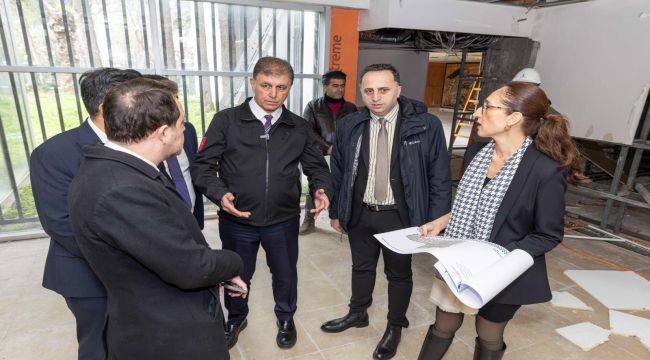 “İzmir’in en güzel kütüphanesi olacak”
