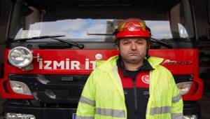 İzmir İtfaiyesi tüm canlıların imdadına yetişiyor