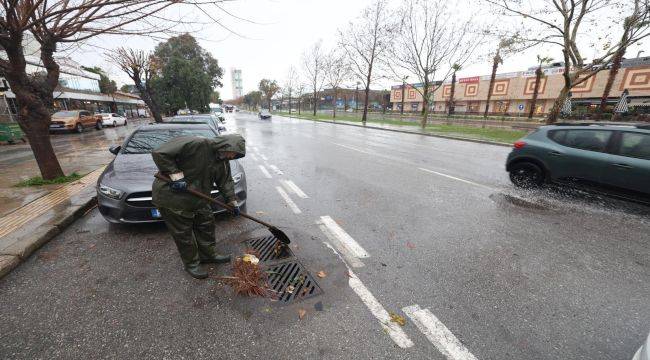 İZSU ekipleri nöbette