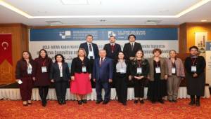 Kadın dostu kent İzmir UCLG-MEWA Zirvesi'nde