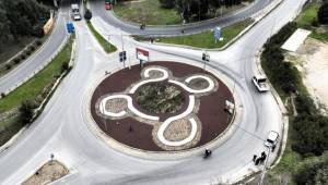 Kavşaklar sanat eserine dönüşüyor