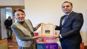 Kent konuşuyor, İzmir dinliyor