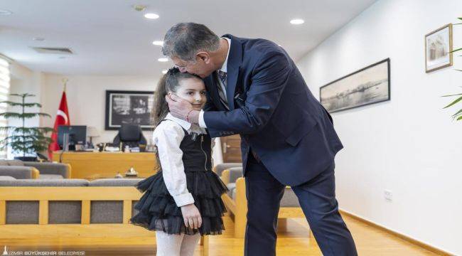 Başkanlık makamında gurur veren buluşma