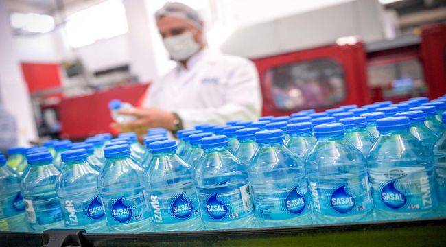 İzmir’in suyu Şaşal yeni yüzüyle raflarda