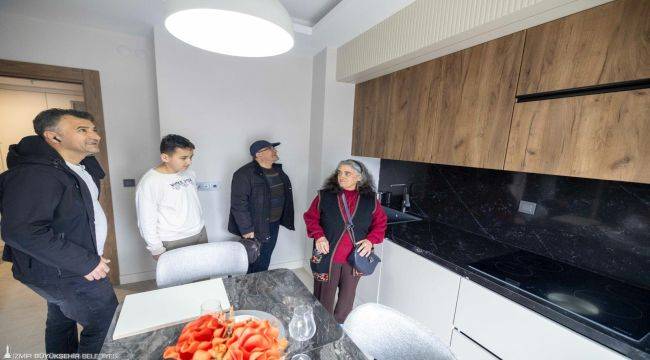 Örnekköy’deki kentsel dönüşümde anahtar teslim zamanı