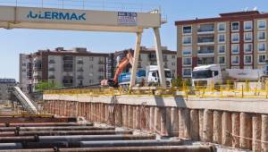 Buca Metrosu’nda 2028 hedefi için çalışmalar sürüyor