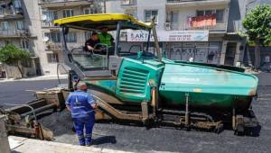 İzmir’in yollarında yoğun çalışma