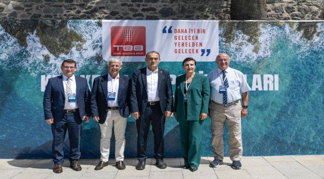 Kıyı kentlerinin geleceği masaya yatırıldı