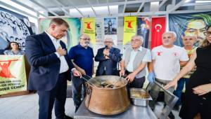 Başkan Tugay: Yanlışın ve zulmün karşısında asla boyun eğmeyeceğiz