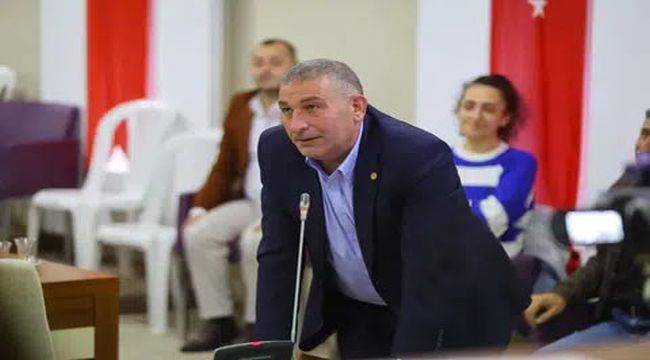 Karabağlar'da istifa dalgası büyüyor: Gözler meclis grubunda, ilk açıklama Batıhan'dan