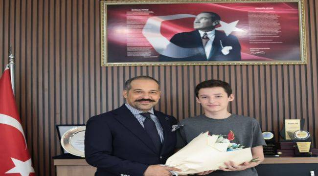 LGS 2026 Türkiye Birincisi Birikim Okulları İzmir Kampüsü'nden Çıktı