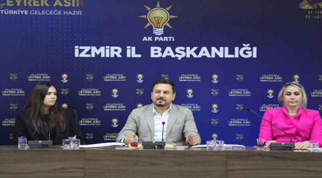 AK Parti İzmir’den 30 İlçe Tanıtım ve Medya Başkanları toplantısı!