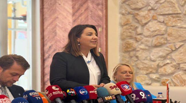 İYİ Partili Özel’den ekonomi eleştirisi: “Türkiye’de kafeterya ekonomisi var”